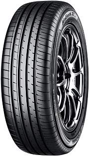 Летние шины 225/65 R17 Yokohama BluEarth-XT AE61 102H